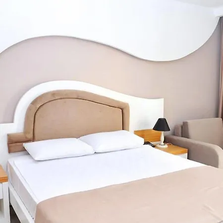 Karya 4* Gümbet